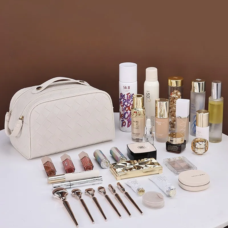 The Luxe Lattice Beauty Organizer image 5