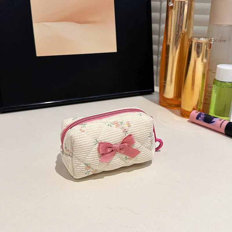Floral Bow Mini Makeup Bag image 4
