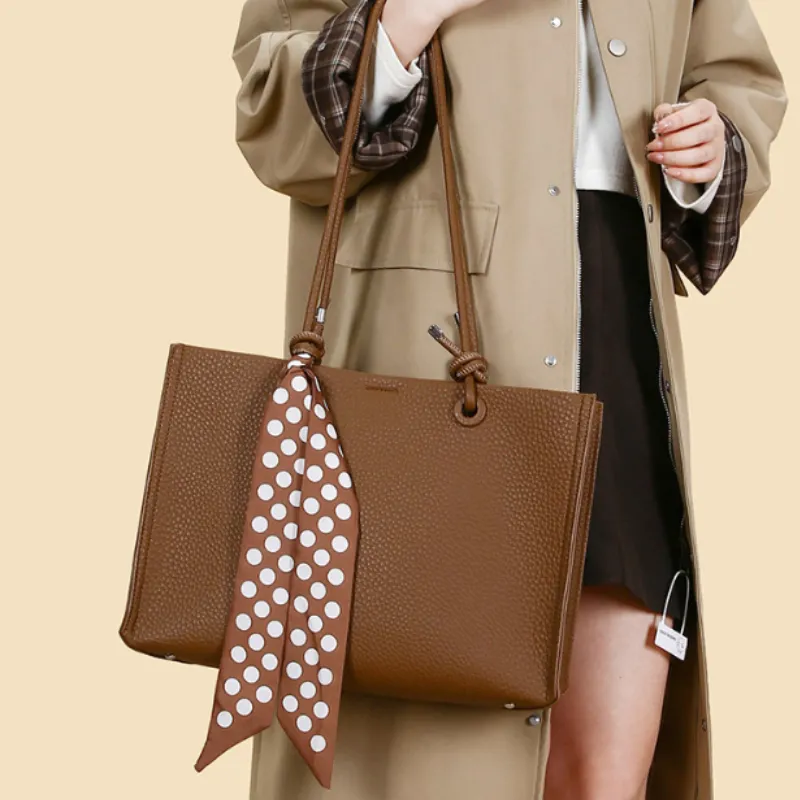 Knotted Strap Women’s Tote Bag image 5