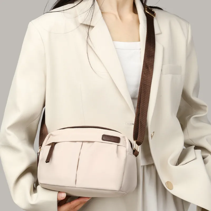 Canvas Vibe Everyday Crossbody Bag image 5